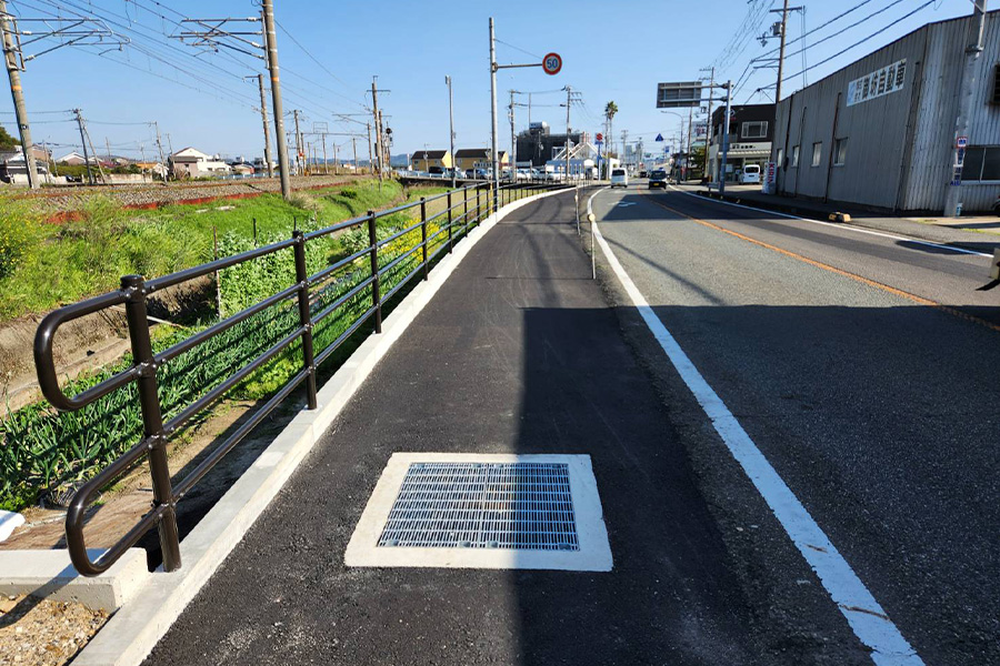国道42号御坊市丸山地区情報管路他工事